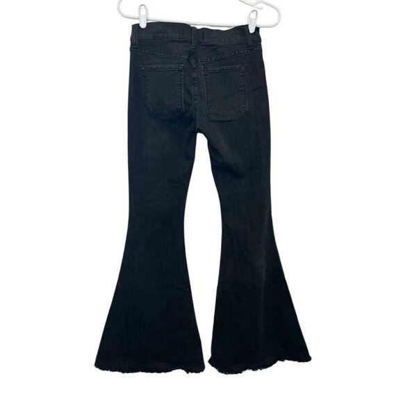 Free People Mid Rise Black Flare Jeans Size 27  Raw Hem Stretch Denim Zipper - Picture 2 of 10